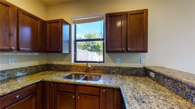 9073 W 33rd Avenue 9073, Hialeah, FL 33018