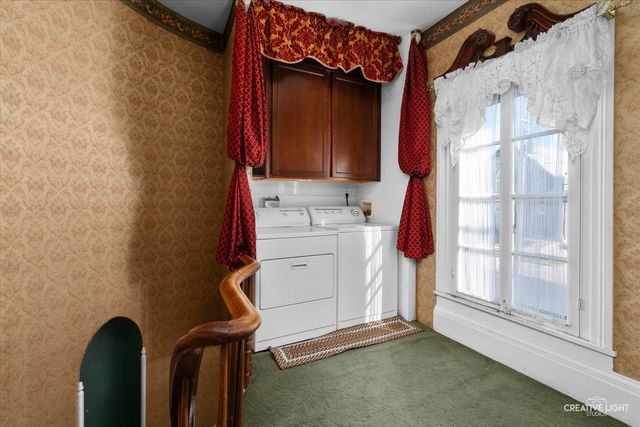 21 N Lincoln Street, Batavia, IL 60510