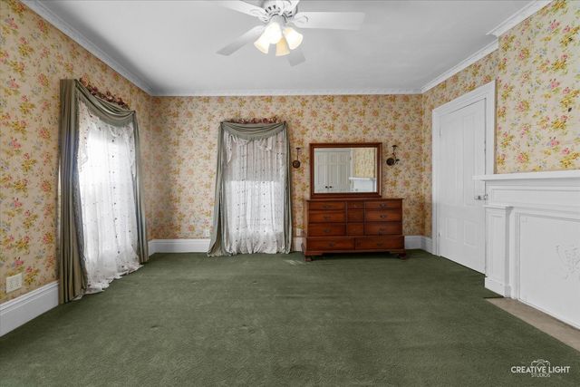 21 N Lincoln Street, Batavia, IL 60510