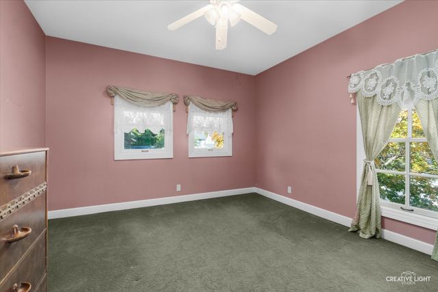 21 N Lincoln Street, Batavia, IL 60510