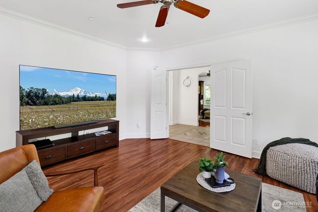 4921 Zander Drive, Bellingham, WA 98226