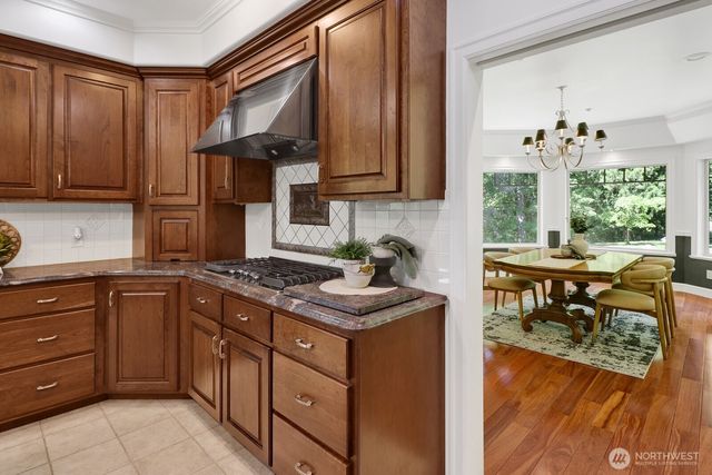 4921 Zander Drive, Bellingham, WA 98226
