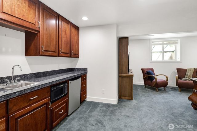 4921 Zander Drive, Bellingham, WA 98226