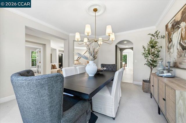 4 Wing Set Pl, Alamo, CA 94507