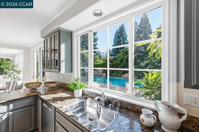 4 Wing Set Pl, Alamo, CA 94507