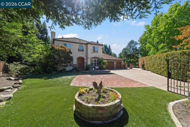 4 Wing Set Pl, Alamo, CA 94507