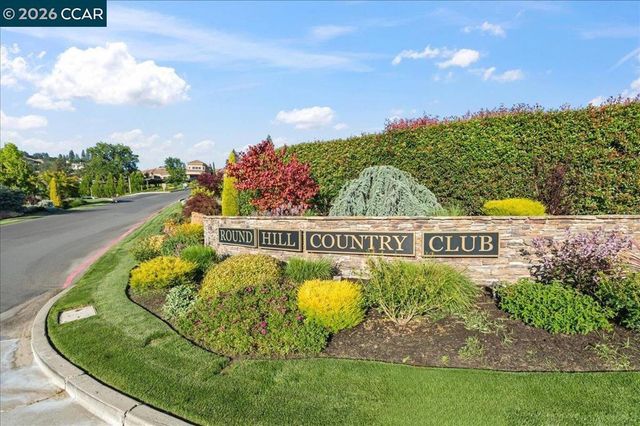 4 Wing Set Pl, Alamo, CA 94507
