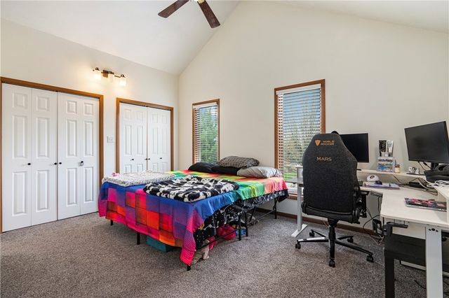 420 Spring Run Dr, Monroeville, PA 15146
