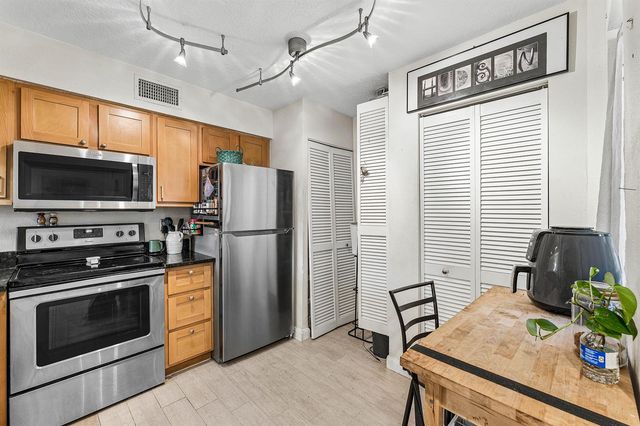 13111 Glenmoor Drive, West Palm Beach, FL 33409