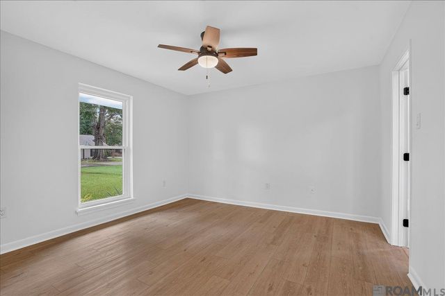 206 Alello Dr, Baton Rouge, LA 70806