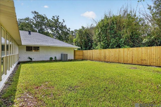 206 Alello Dr, Baton Rouge, LA 70806