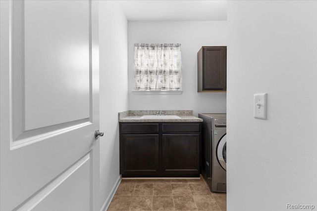 14097 Burlwood Lane, Belleville, MI 48111