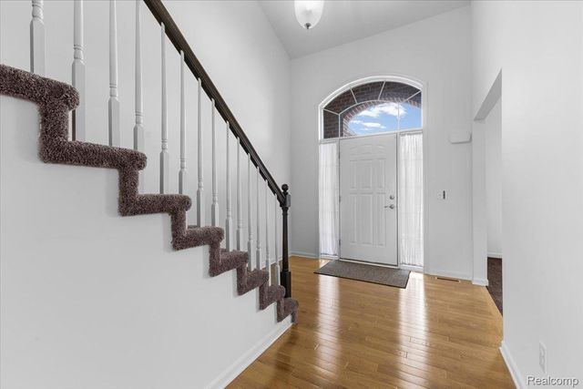 14097 Burlwood Lane, Belleville, MI 48111