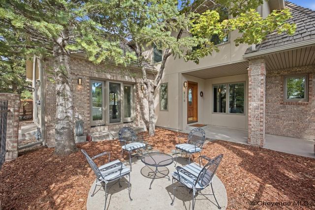 916 LAREDO CT, Cheyenne, WY 82009