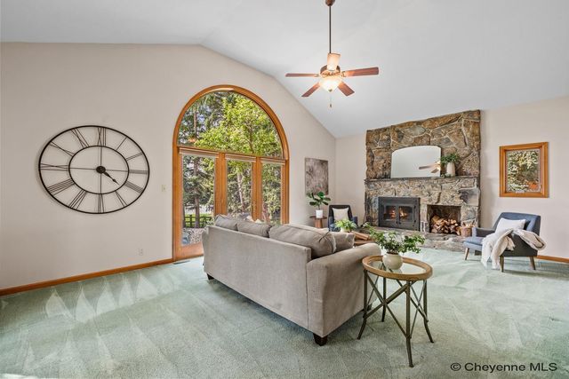 916 LAREDO CT, Cheyenne, WY 82009
