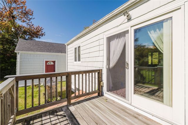 495 Hooper Street, Tiverton, RI 02878