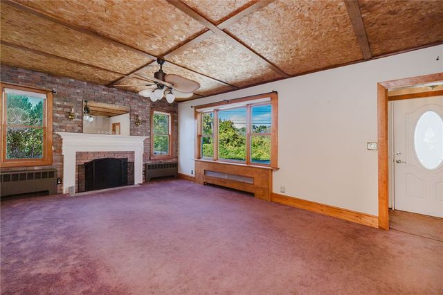 495 Hooper Street, Tiverton, RI 02878