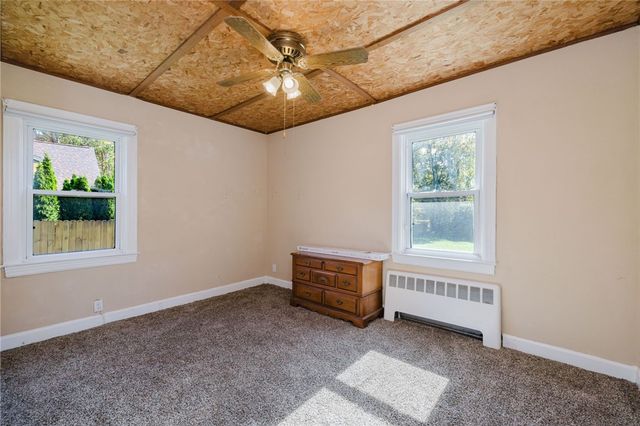 495 Hooper Street, Tiverton, RI 02878