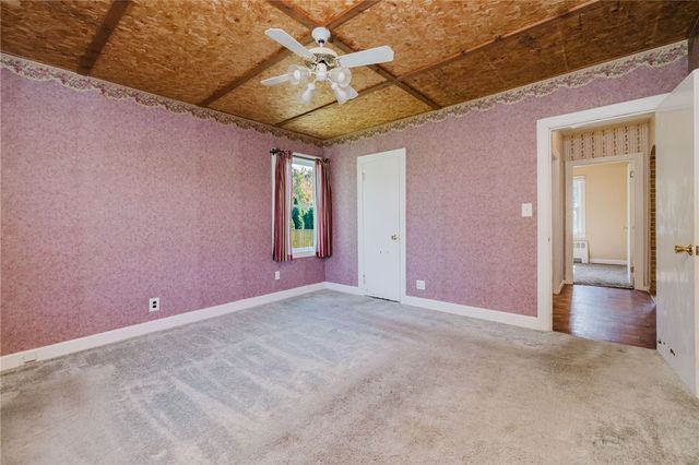 495 Hooper Street, Tiverton, RI 02878