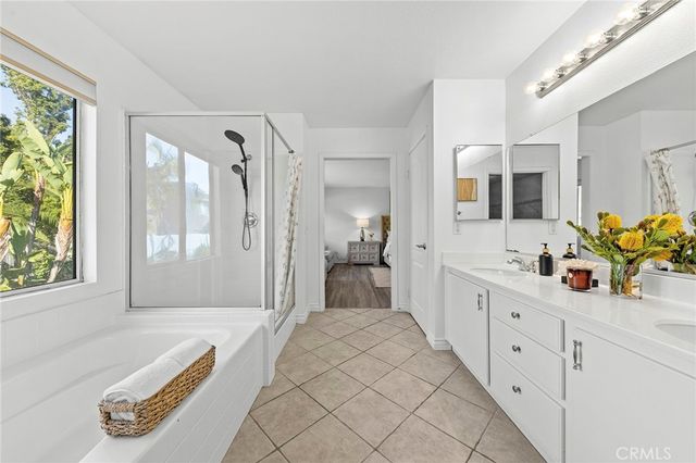 33 Lazurite, Rancho Santa Margarita, CA 92688