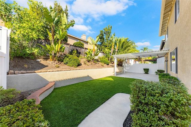 33 Lazurite, Rancho Santa Margarita, CA 92688