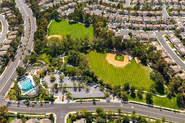 33 Lazurite, Rancho Santa Margarita, CA 92688