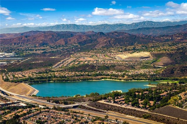 33 Lazurite, Rancho Santa Margarita, CA 92688