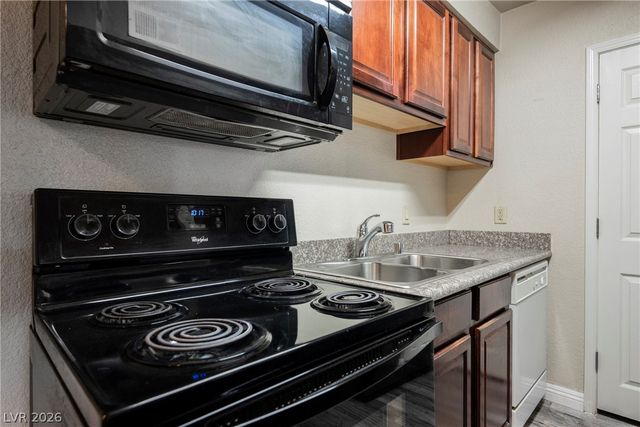 2606 South Durango Drive 152, Las Vegas, NV 89117