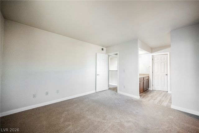 2606 South Durango Drive 152, Las Vegas, NV 89117