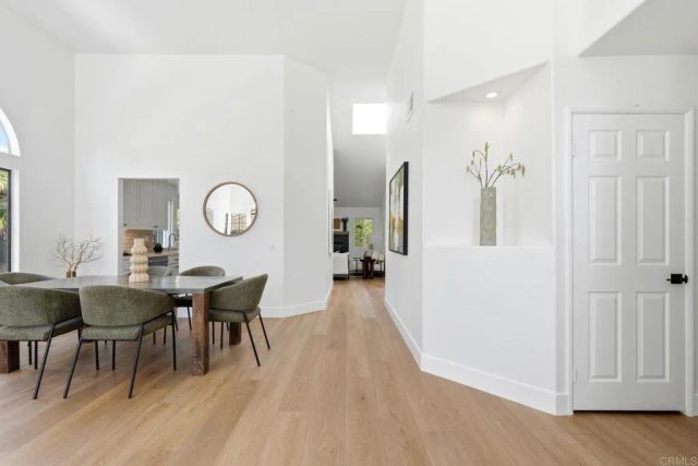 630 Poinsettia Park North, Encinitas, CA 92024