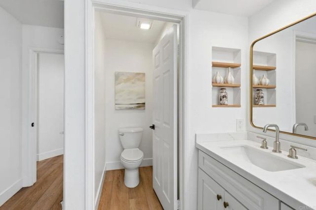 630 Poinsettia Park North, Encinitas, CA 92024