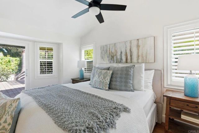 630 Poinsettia Park North, Encinitas, CA 92024