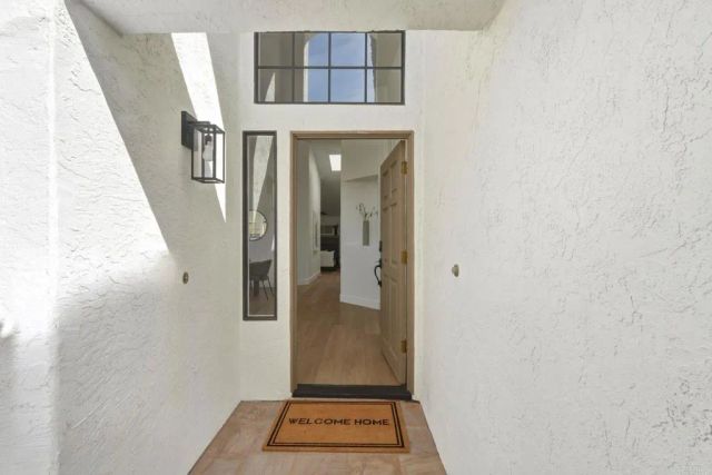 630 Poinsettia Park North, Encinitas, CA 92024