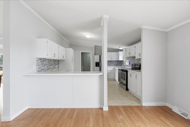 395 CHARLOTTE DR, Oakland, TN 38060