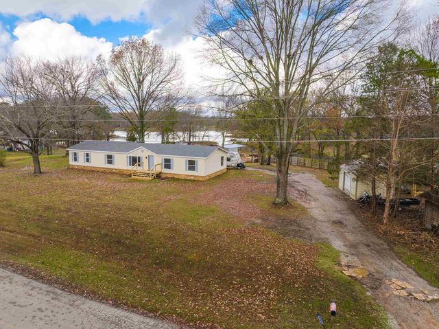 395 CHARLOTTE DR, Oakland, TN 38060