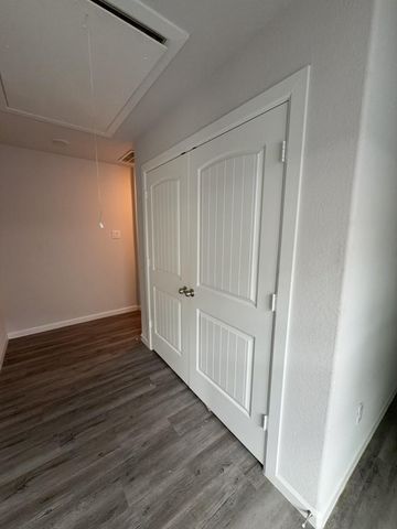 501 Hines Street A, Willis, TX 77378