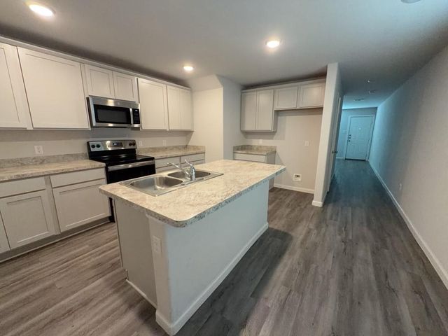 501 Hines Street A, Willis, TX 77378