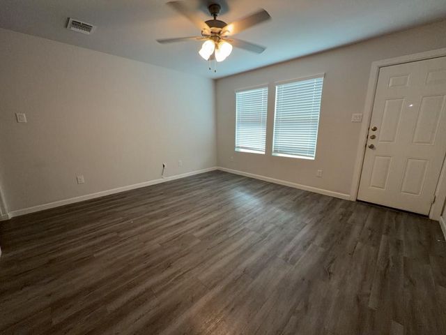 501 Hines Street A, Willis, TX 77378