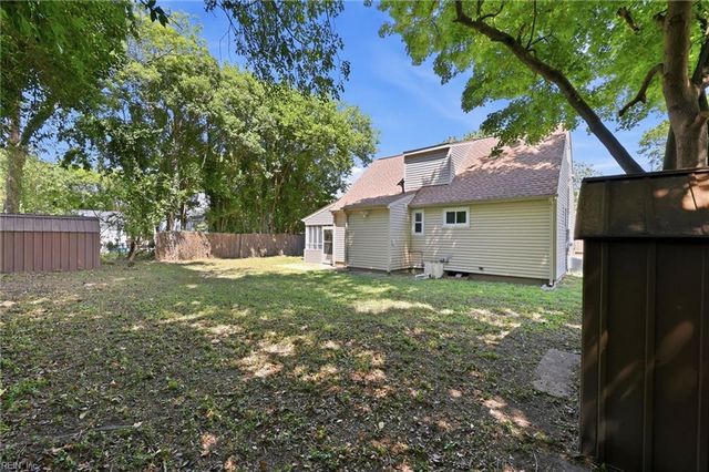 609 Cunningham RD, Virginia Beach, VA 23462