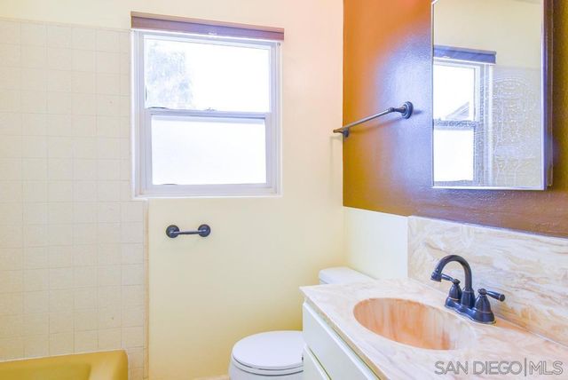 4779 Harbinson Ave, La Mesa, CA 91941