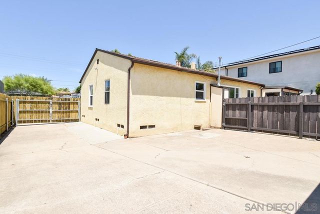 4779 Harbinson Ave, La Mesa, CA 91941