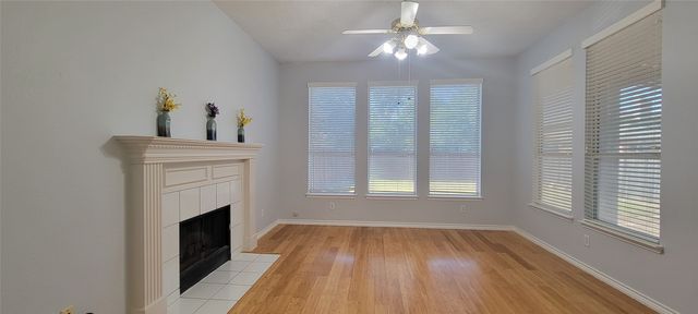 2717 Creek Crossing Road, Mesquite, TX 75181