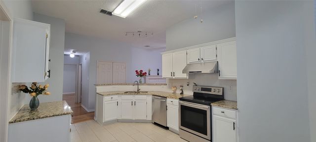 2717 Creek Crossing Road, Mesquite, TX 75181