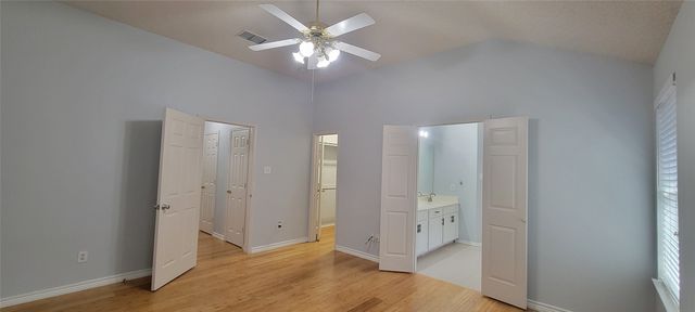 2717 Creek Crossing Road, Mesquite, TX 75181