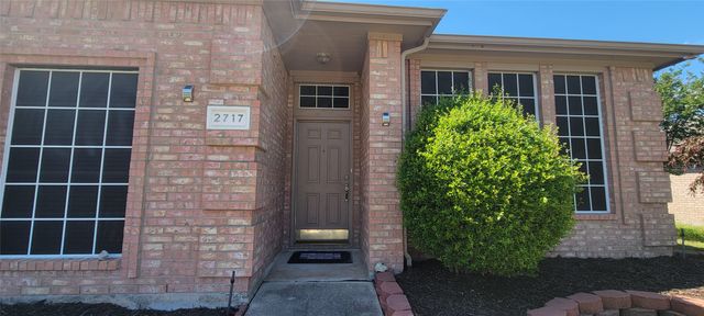 2717 Creek Crossing Road, Mesquite, TX 75181