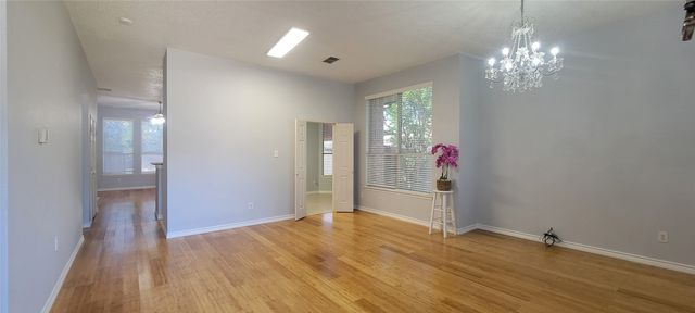 2717 Creek Crossing Road, Mesquite, TX 75181