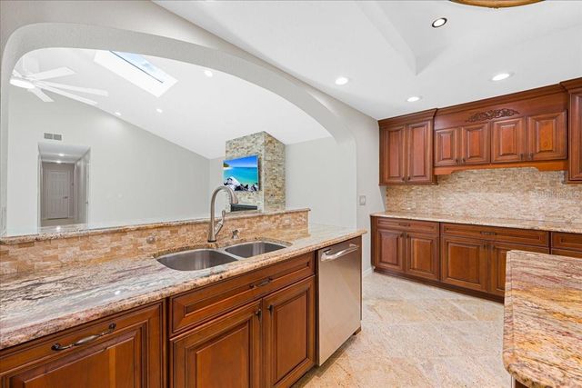 1701 ALLENS CREEK DRIVE, Clearwater, FL 33764