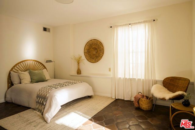 2507 Panorama Terrace, Los Angeles, CA 90039