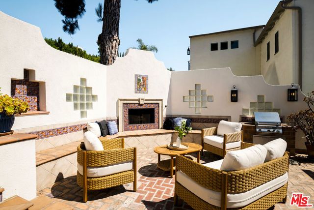 2507 Panorama Terrace, Los Angeles, CA 90039