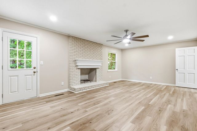 2824 Ridgecrest Drive, Chattanooga, TN 37406